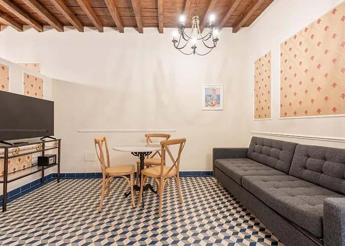 Casa Museo La Merced By Unique Aparthotel Màlaga