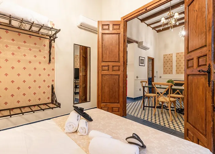 Casa Museo La Merced By Unique Aparthotel
